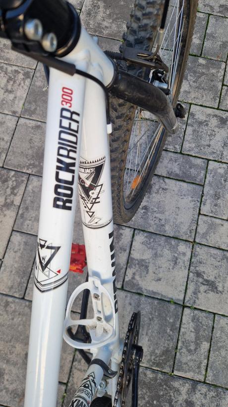 B'twin rockrider 300 jr 24" (decathlon)., 24