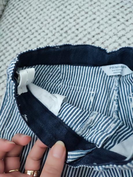 Krásne kraťase,top stav,v.104, primark,104