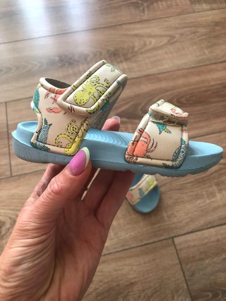 Sandále reserved, reserved,22