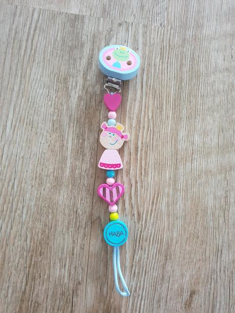 Drziak na cumlik haba, 