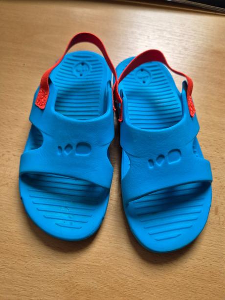 Sandalky decathlon 27-28, nabaiji,27