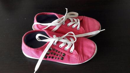 Plátenky malo nosene, 32