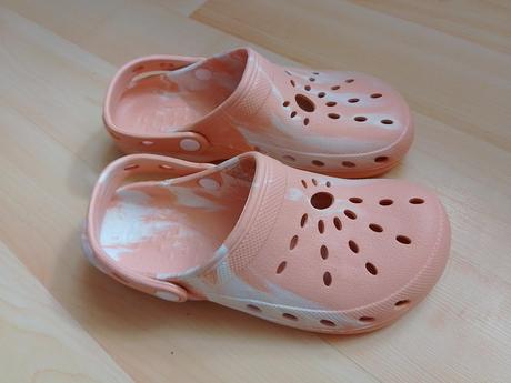 Crocsy nenosené, 35