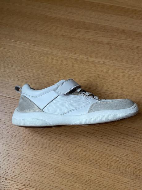 Kožené tenisky, baťa,35