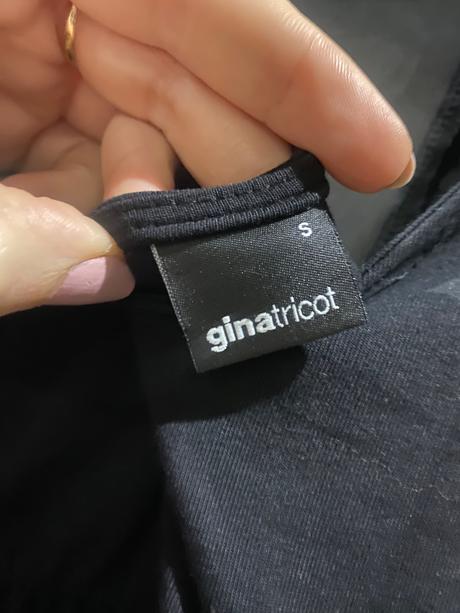 Dámske čierne šaty, s