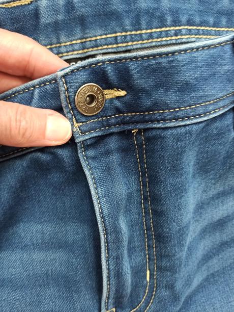 Pánske kraťasy livergy, 56