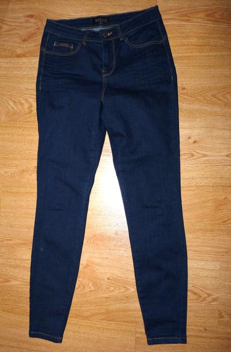 Tmavomodré rifle, mohito,34