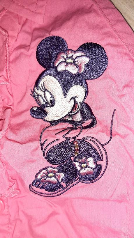 Taška plná vecí armani, gucci, pompdelux, benetton, 104–116