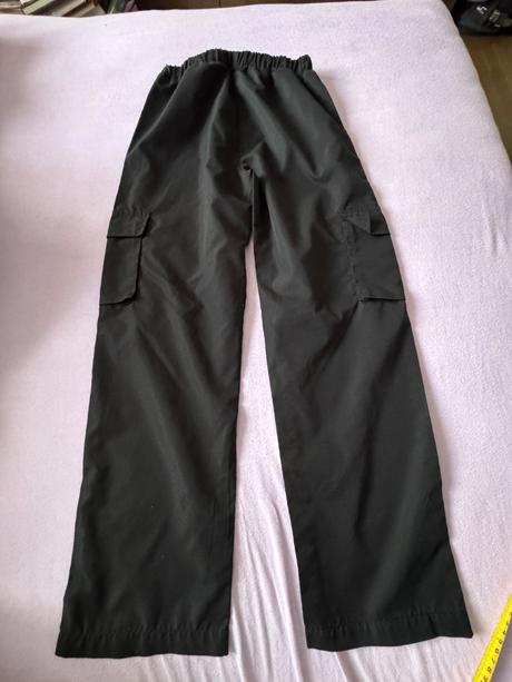 Tenké nohavice, 158