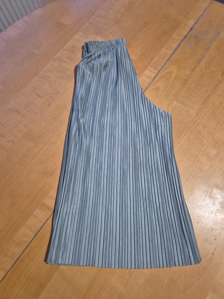 Mix nohavic, h&m,140