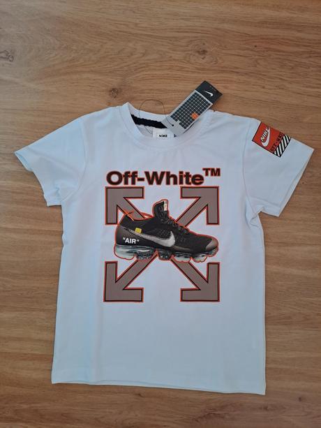 Tričko nike, nike,110 / 116