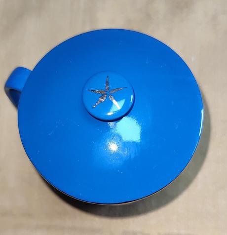 Čínska porcelánová šálka, 