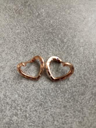 Srdieckove náušnice,