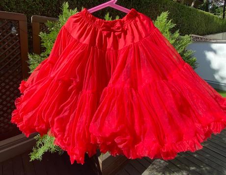 Tylová sukňa značky elefunt, 128