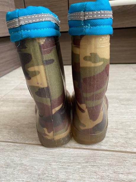 Gumaky 25  rozmery 16,2x6,5cm (bez vlozky), 25