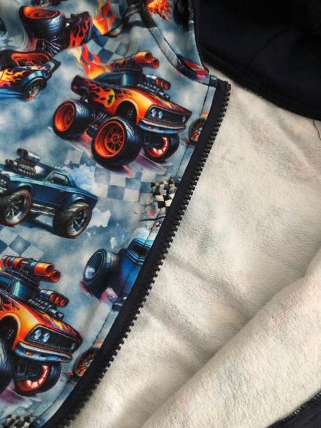 Tepláková súprava, 104