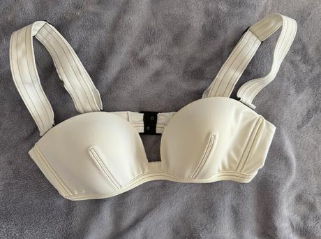 La perla vršok plaviek, s