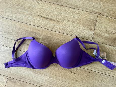Victoria secret 32dd, victoria's secret,70d