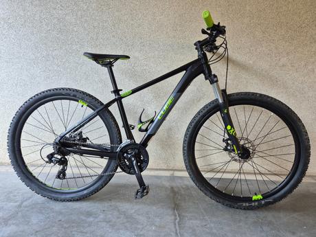 Bicykel cube aim vel. s (ram 16''), kolesa 27,5, 28