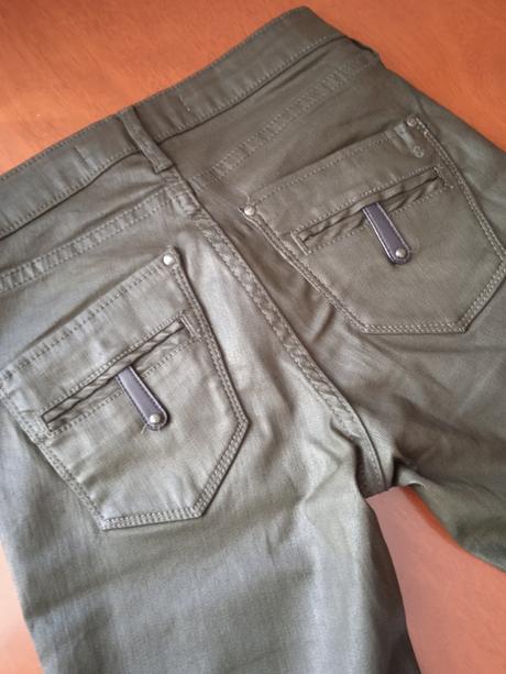 Nohavice ultra úzke 34, 34