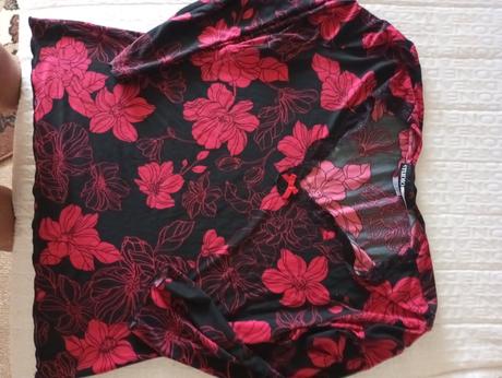 Peknú je milé tricko, l