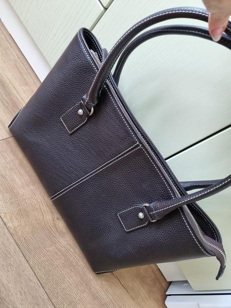 Kožená čierna kabelka guzini, 