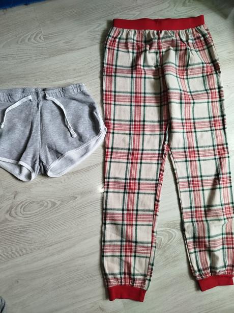 Balík oblečenia pre dievčatko 10-12 r., 140–152