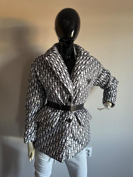 Damska bundička, age,m