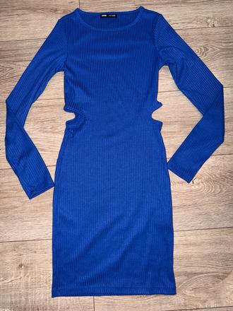 Šaty s vykrojenym pasom, sinsay,152