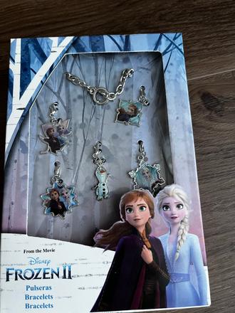 Ladové královstvo- náramok, nažehlovčky, 