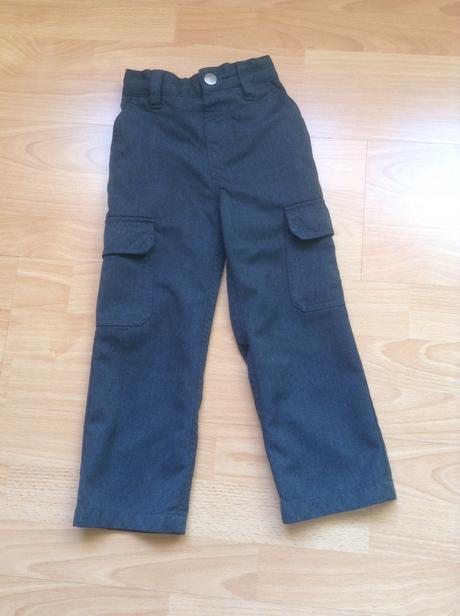 Tmavosivé nohavice s vreckami, 5r., next,110