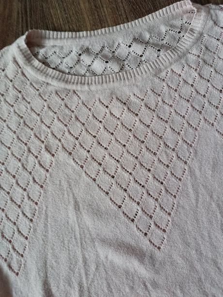 Pudrovy pulóver, xl