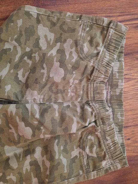 Maskačove nohavice, 164