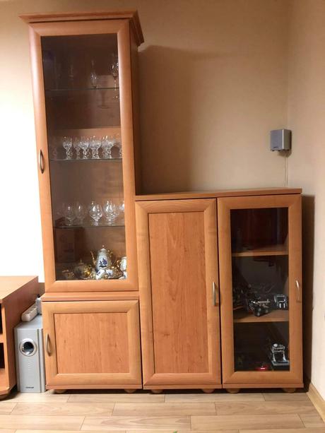 Obývačkova podsvietená stena, 