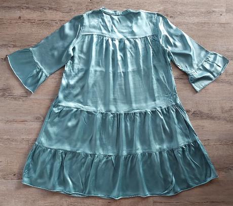 Modrozelené volánové šaty, 42