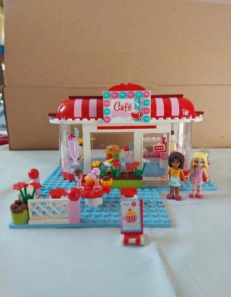 Lego friends 3061 kaviareň v parku (city park café,