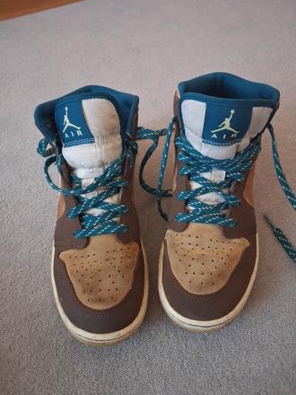Botasky, nike,38
