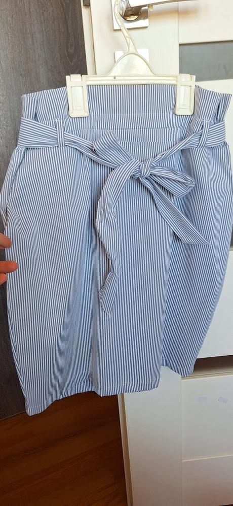 Sukňa fisherfield, 38