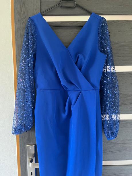 Modré šaty s trnlietavými rukávmi, l