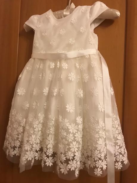 Prilezitostne satičky miss lucia, 98