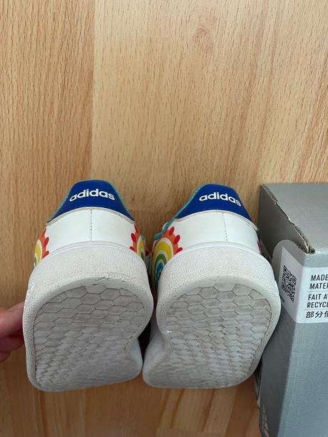 Tenisky adidas, adidas,23