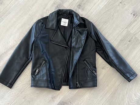 Kozenkova bunda, sinsay,122