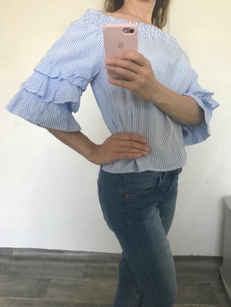 Príjemný top/blúzka, s