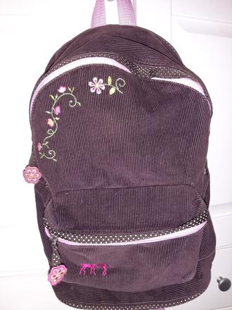 Koníkový batoh výšivka,
