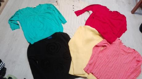 Balík dámskych svetrov vel. s, s