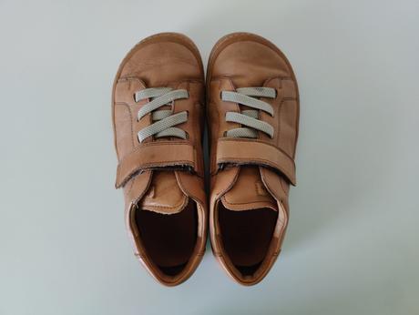 Celokožené froddo brown veľ. 34, froddo,34
