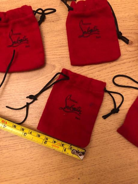 Christian louboutin vrecka male, 