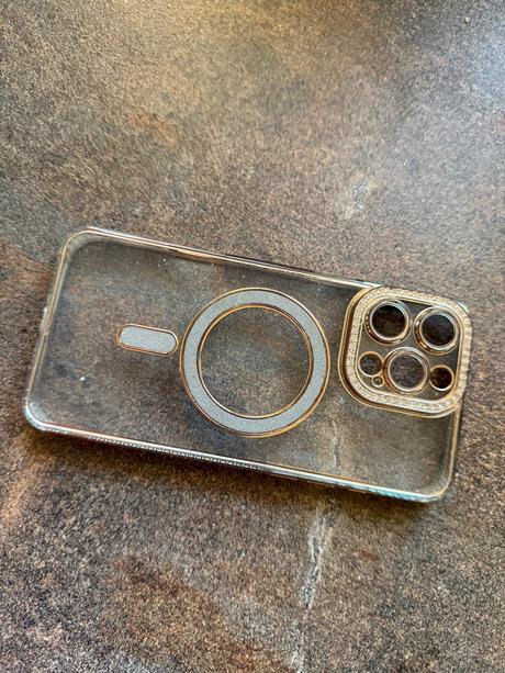 Priehľadný kryt iphone pro max 16 s kamienkami, apple