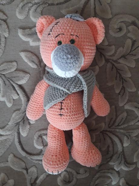 Háčkovaní mackovia, 