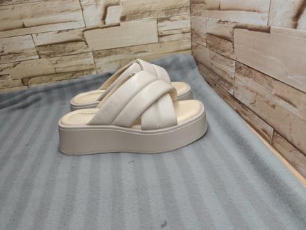 Vagabond 36 - dámske béžové kožené šľapky, vagabond,36